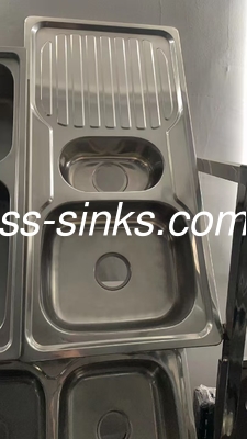 Lavabo da cucina commerciale con lavandino dimensioni personalizzate del lavandino Posizionamento del drenaggio posteriore