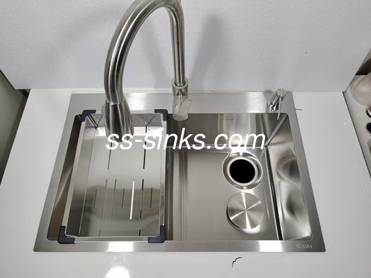 Installazione in acciaio inossidabile Single Bowl Sink per la ristrutturazione della cucina quadrata