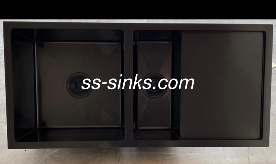 18/10 Lavabo da cucina artigianale in acciaio inossidabile a cromo/nichel con scaffalatura a misura personalizzata