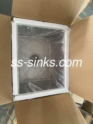 Undermount Single Bowl Sink in nero risparmio di spazio e funzionale