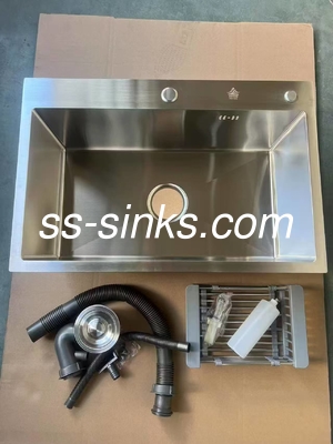 2 vasche in acciaio inossidabile doppio vaschetto Sink Overflow incluso per una facile manutenzione